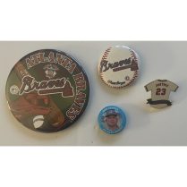 ATLANTA BRAVES - Button & Pin Lot